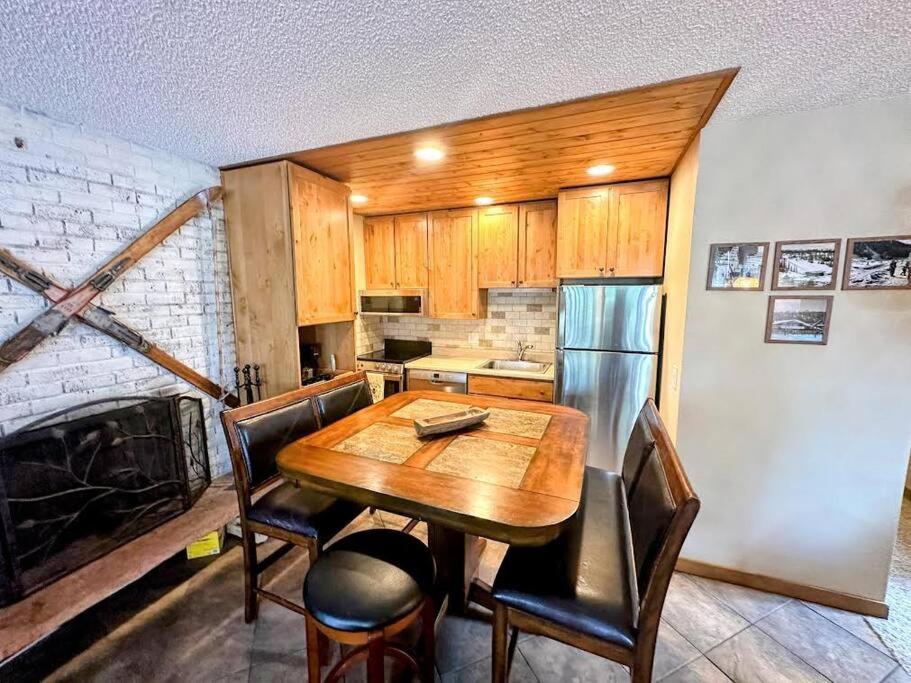 Winter Haus, Winter Park 2 Bedrooms Corner Unit W Outdoor Patio Walking Distance To The Center Of Town מראה חיצוני תמונה